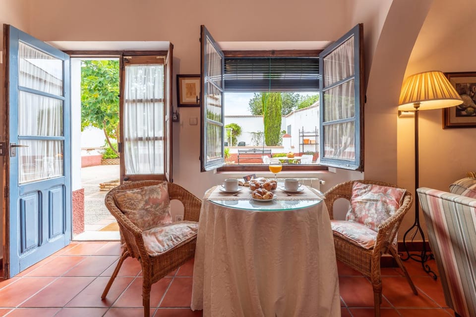 Patio, Living room, Dining area