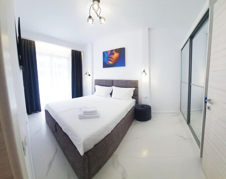 Bed, Photo of the whole room, Bedroom, wardrobe