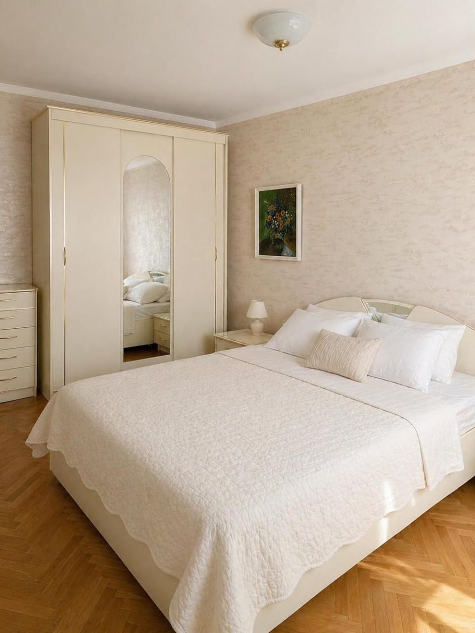 Bed, Photo of the whole room, Bedroom, wardrobe
