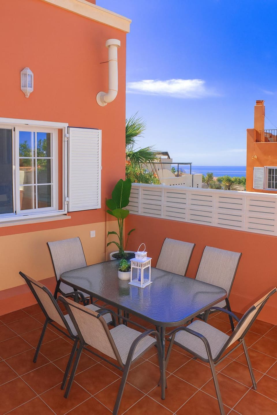 Patio, BBQ facilities, Sea view
