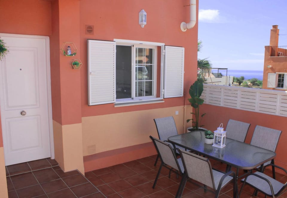 Patio, Day, View (from property/room), Balcony/Terrace