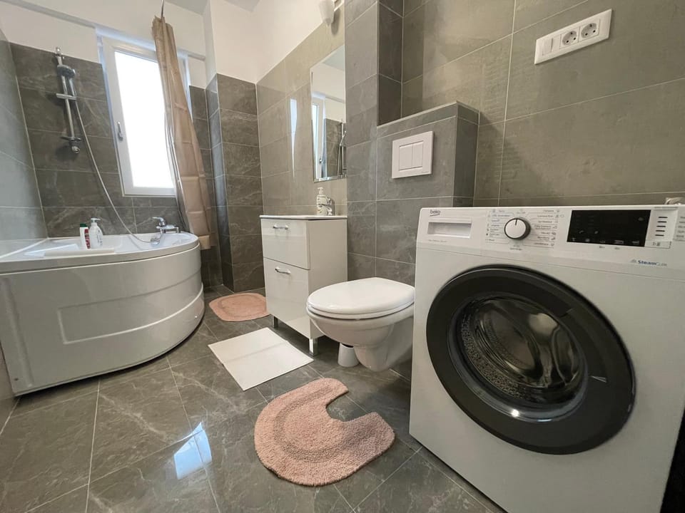 2 Rooms Apartament Q Residence Apartment in Romania