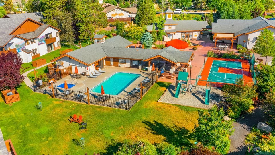 Pool view
