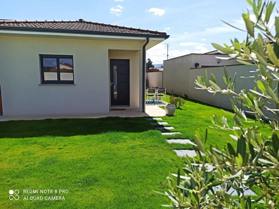 Garden, Garden view