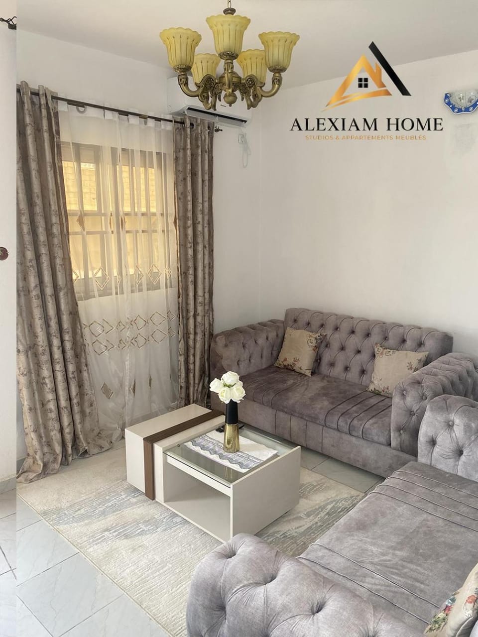 Studio meublé Central et Chic (Bonamoussadi/Kotto) Apartment in Douala
