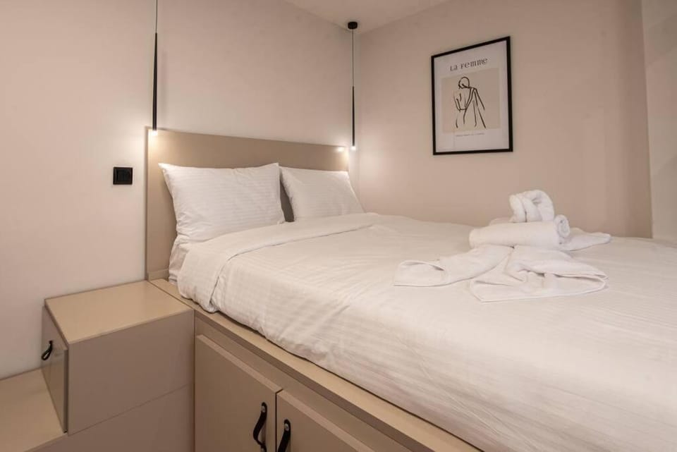 Exclusive Terrace studio Apartment in Messenia