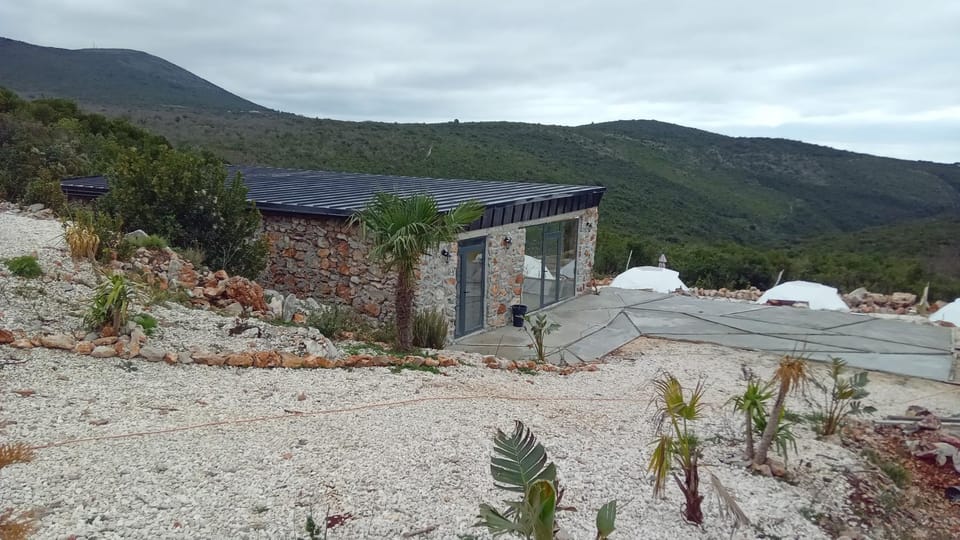 Rose Eco Retreat Villa in Kotor Municipality