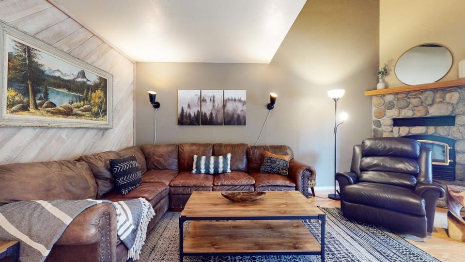 La Vista Blanc #16 condo Apartment in Mammoth Lakes