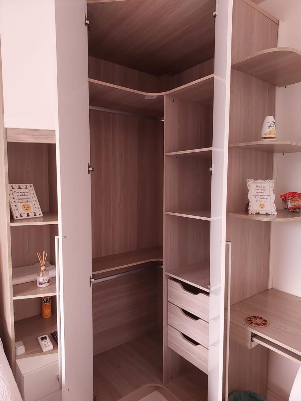 SUÍTE RIOCENTRO- ÓTIMA LOCALIZAÇÃO- BARES E PRAIAS Apartment in Rio de Janeiro