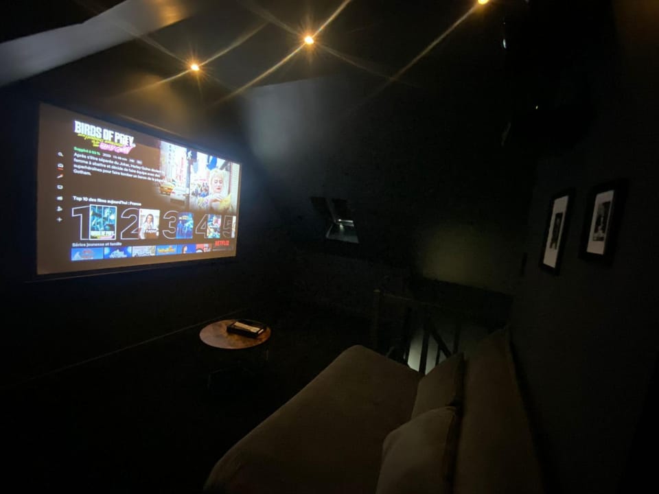 TV and multimedia, Evening entertainment