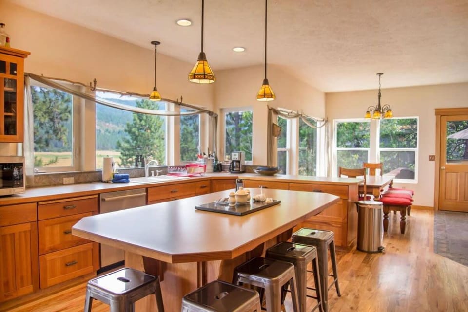 Day, Natural landscape, Kitchen or kitchenette, furniture