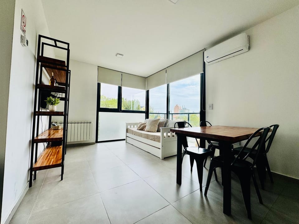 TV and multimedia, Dining area