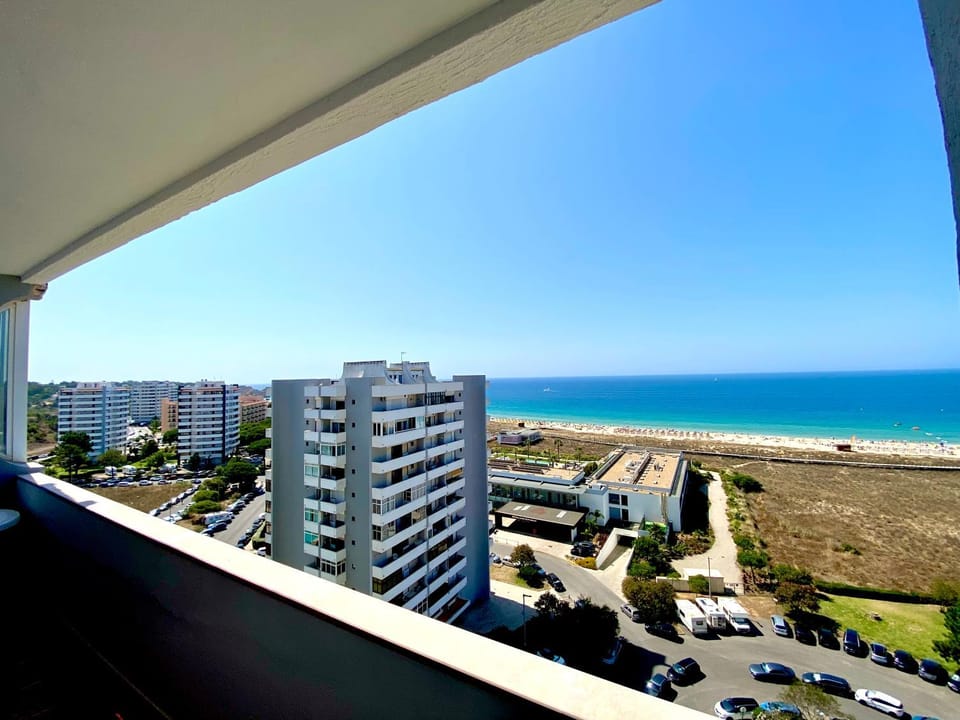 Property building, Natural landscape, View (from property/room), Balcony/Terrace, Beach, Sea view