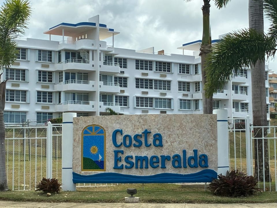 Property building, Street view