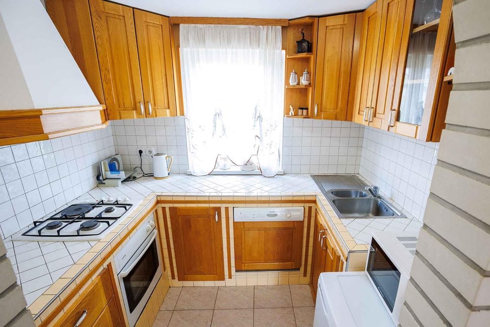 Holiday home in Adlesici - Dolenjska & Bela krajina Unter- & Weißkrain 44970 House in Slovenia