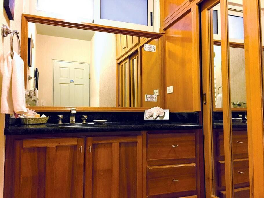 Bathroom, wardrobe