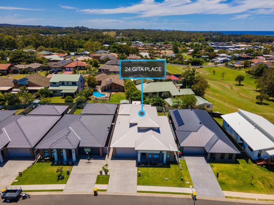 Gone Coastal House in Woolgoolga