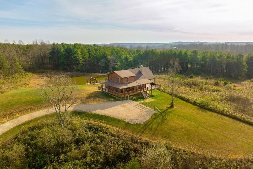Property building, Natural landscape, Bird's eye view