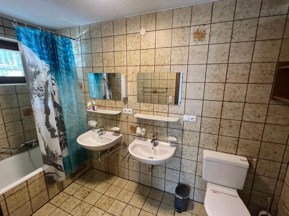 Shower, Bathroom, Bath