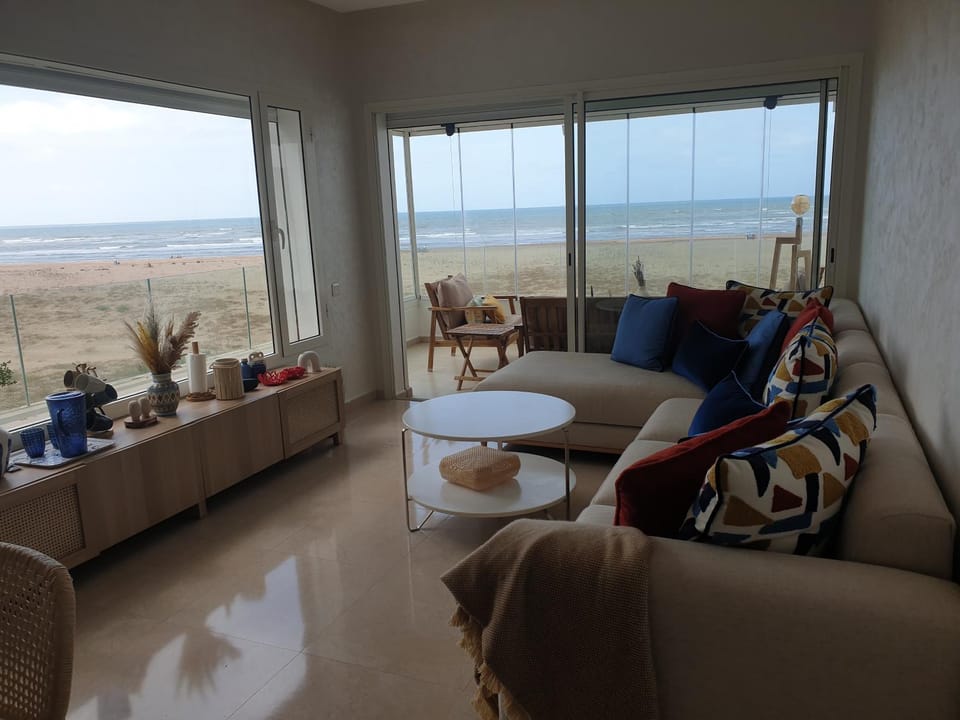 Seating area, Sea view
