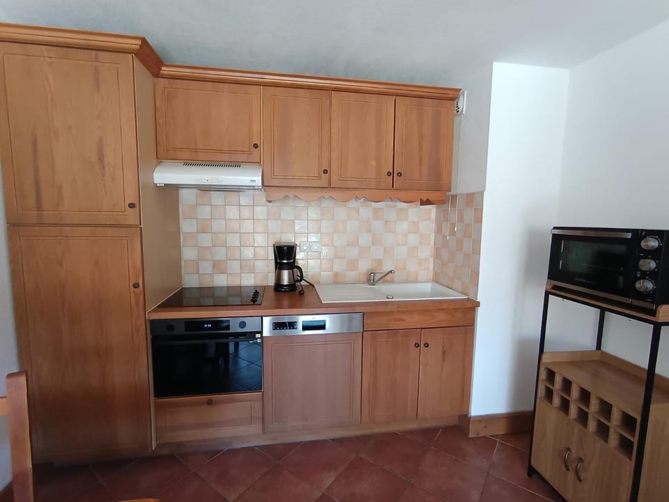 Résidence Les Airelles - Appartement confortable, plein sud, belle terrasse! MAE-4314 Apartment in Montgenèvre