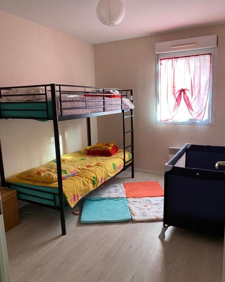 Beautiful quiet and spacious 61 m2 apartment near the city center and the sea Apartment in Saint-Valery-en-Caux