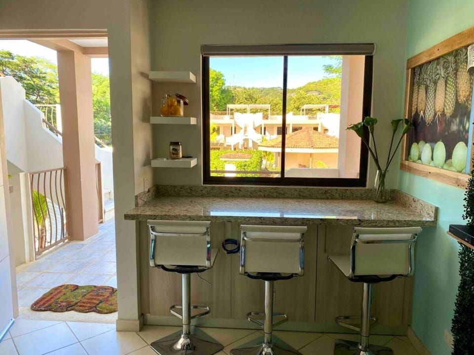 PuraVida Escape - 60 Metres from Beach House in Coco