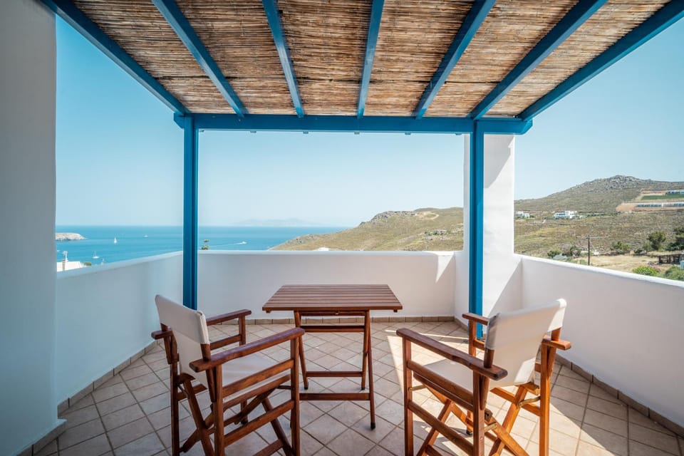 Day, View (from property/room), Balcony/Terrace, Mountain view, Sea view