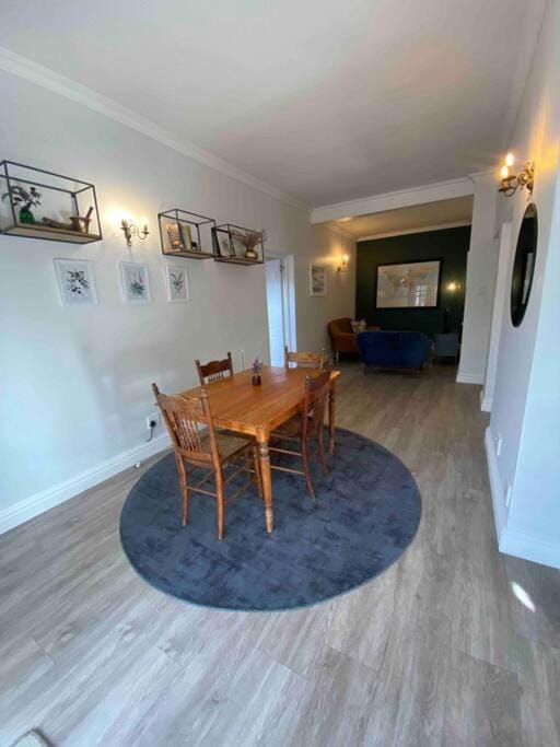 Auret Street Garden Cottage Apartment in Cape Town