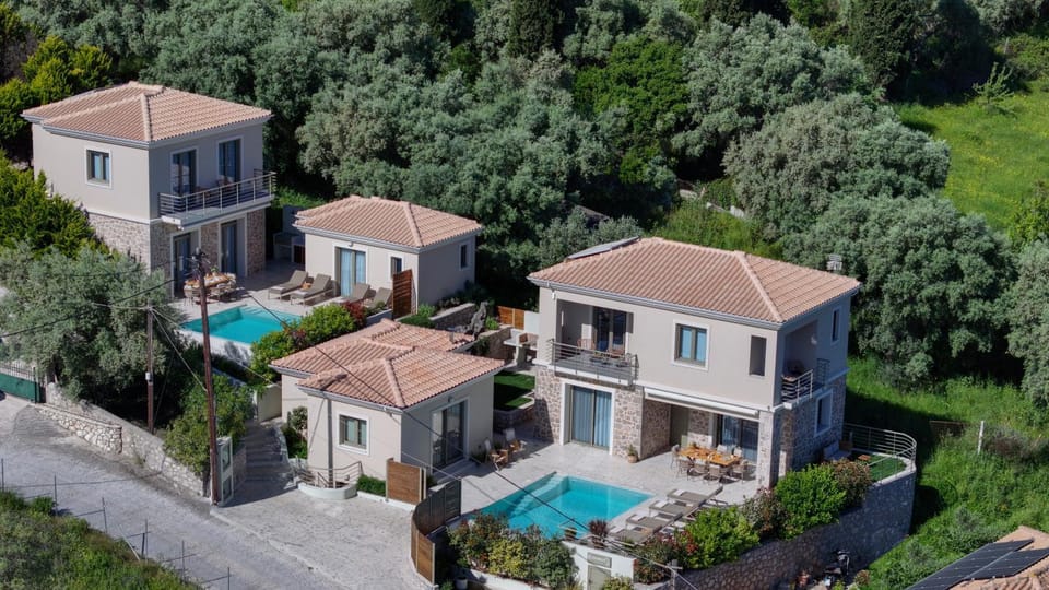 Property building, Natural landscape, Bird's eye view, Location
