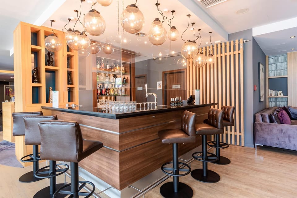 Lounge or bar