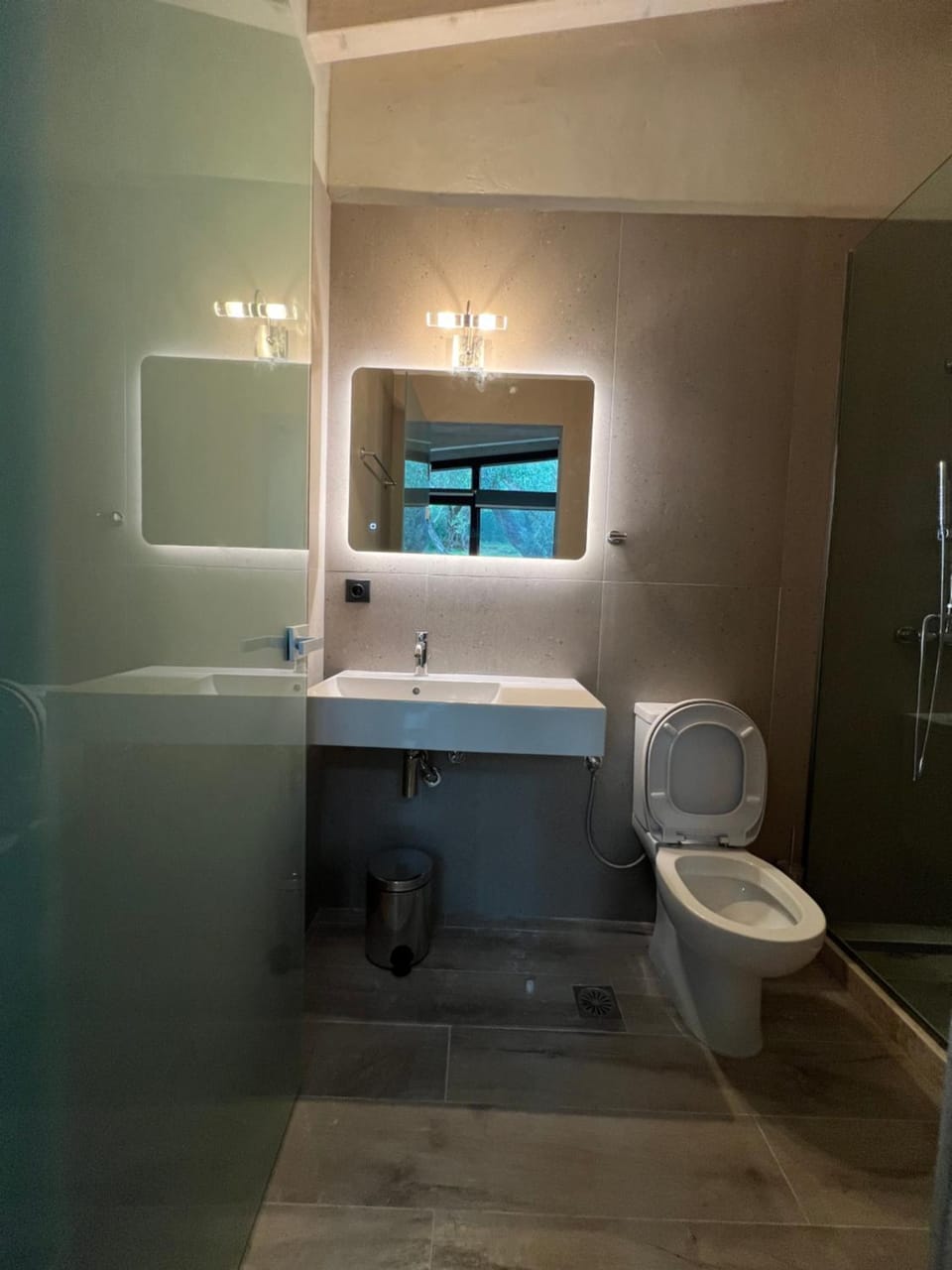 Toilet, Bathroom
