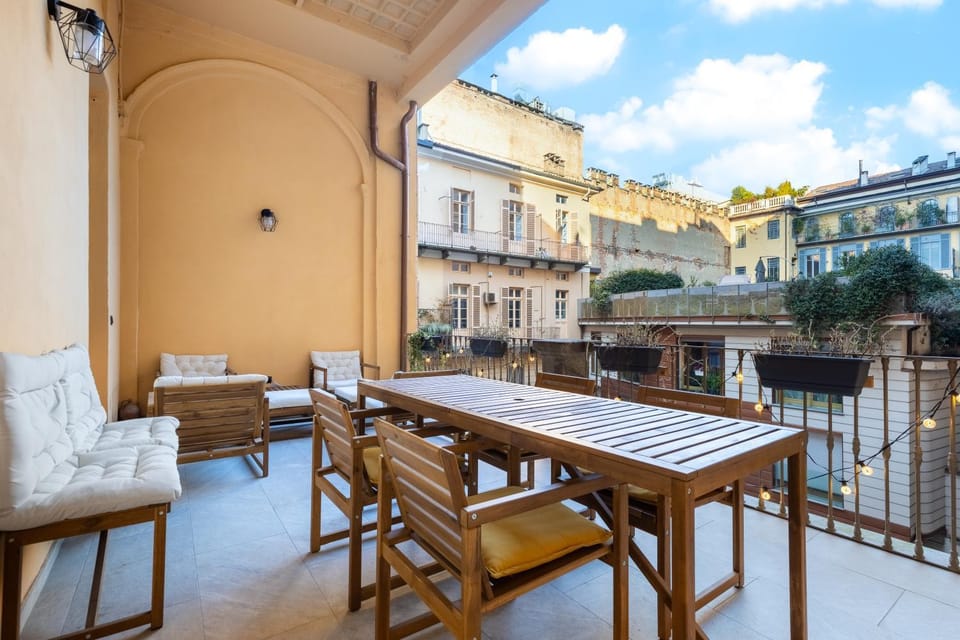 Hostdomus - La Marmora Suites Apartment in Turin