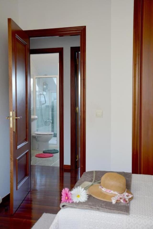 HHC - Duplex Concheiros, 4 bedrooms, 3 bathroom, a 700m de la Catedral Apartment in Santiago de Compostela