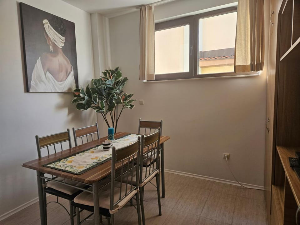Апартамент Blue в местност Каваци, Созопол Apartment in Burgas Province