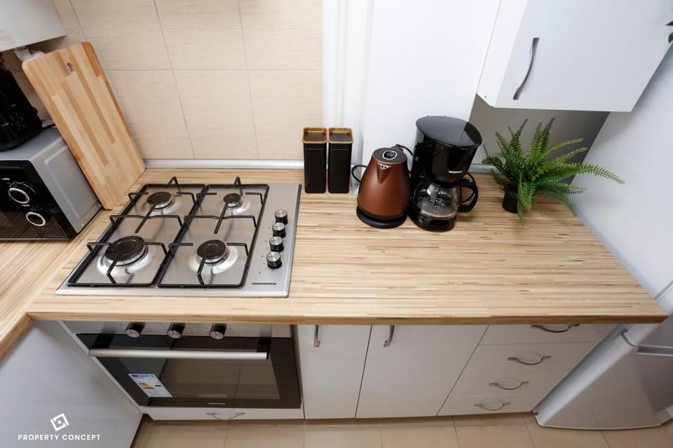 Coffee/tea facilities, Kitchen or kitchenette, minibar, pet friendly, stove, toaster