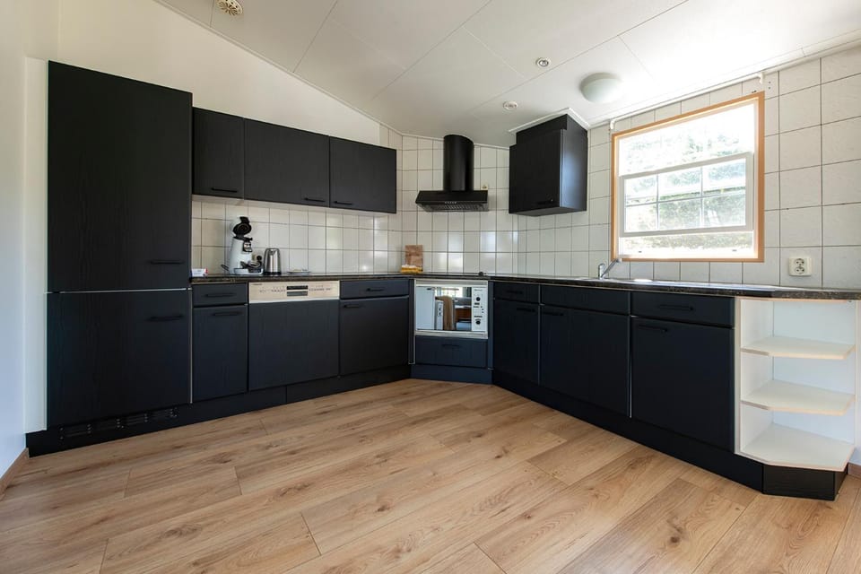 Kitchen or kitchenette, dishwasher, minibar, pet friendly