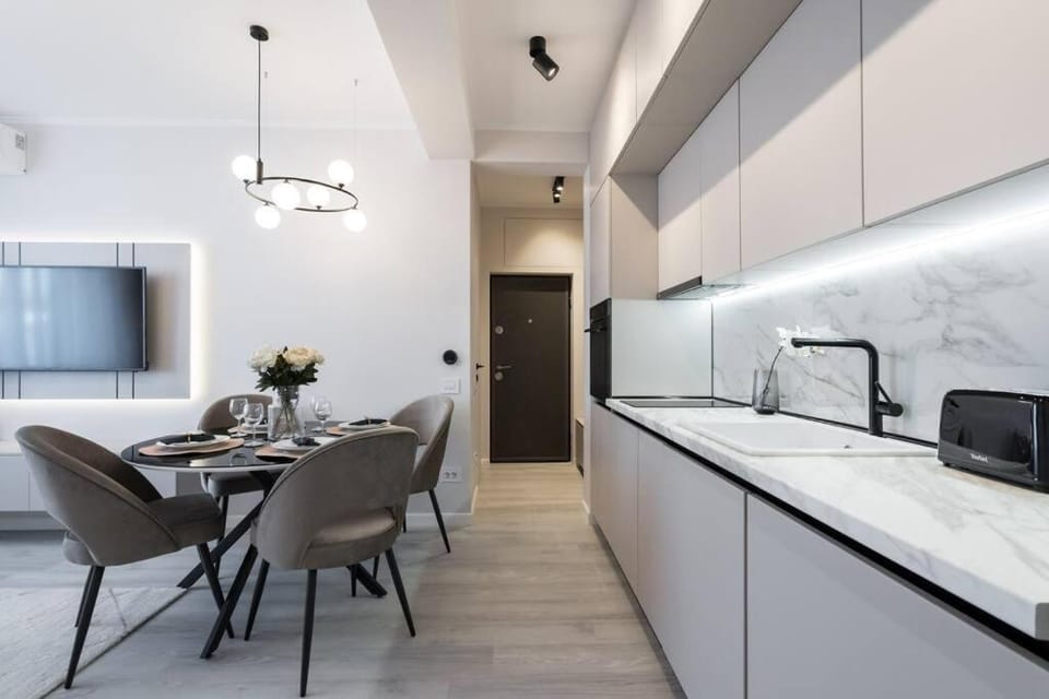 Stylish 2Br Vilacrosse Passage - Netflix Apartment in Bucharest