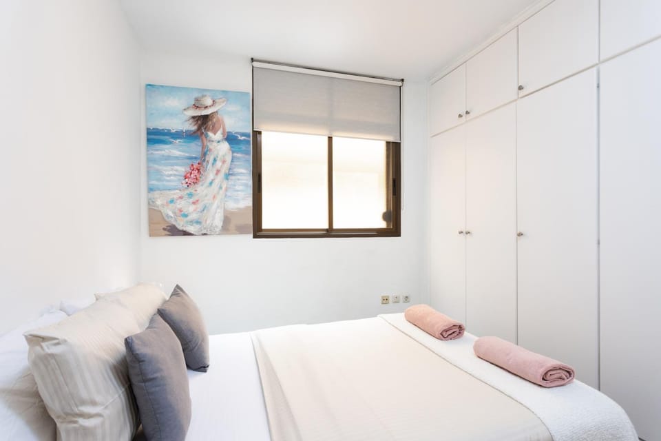 Home2Book Percy Apartment El Médano Beach Apartment in El Médano