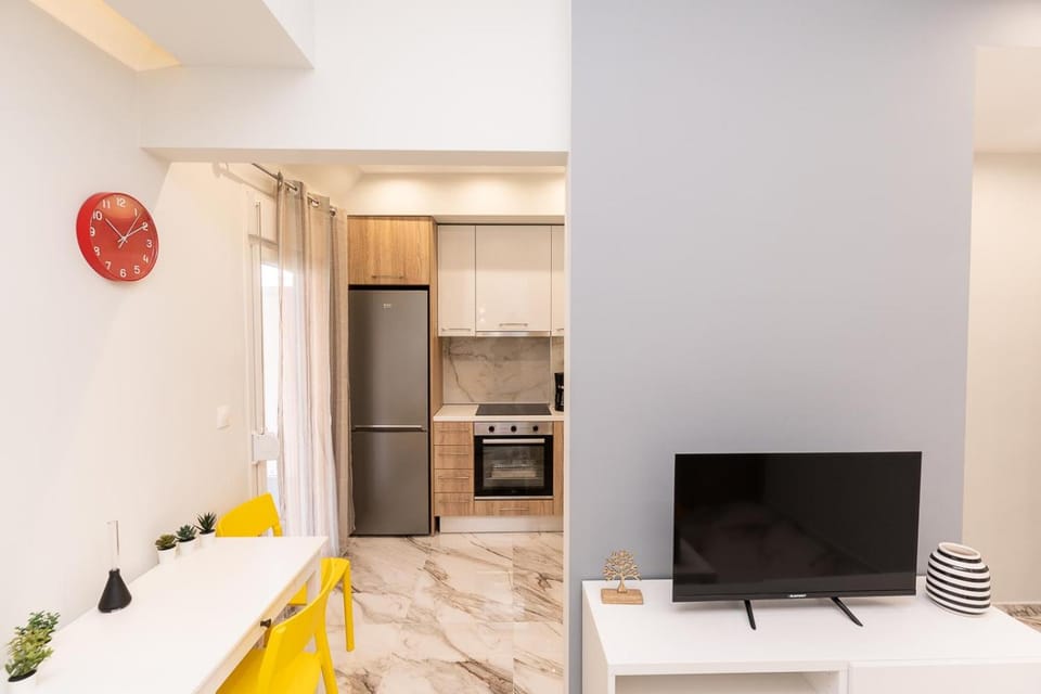 TV and multimedia, pet friendly, stove