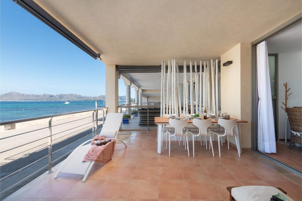 Patio, Off site, Day, View (from property/room), Balcony/Terrace, Sea view