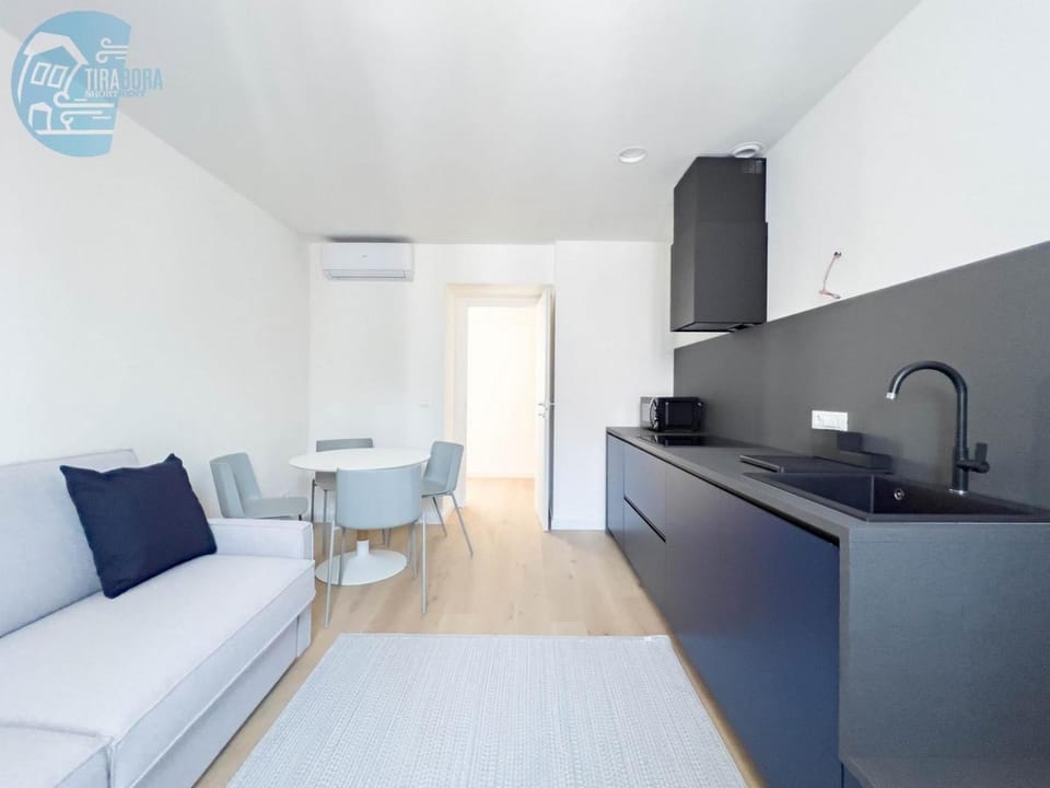 Slataper 19 Tirabora Short Rent, con parcheggio privato Apartment in Trieste