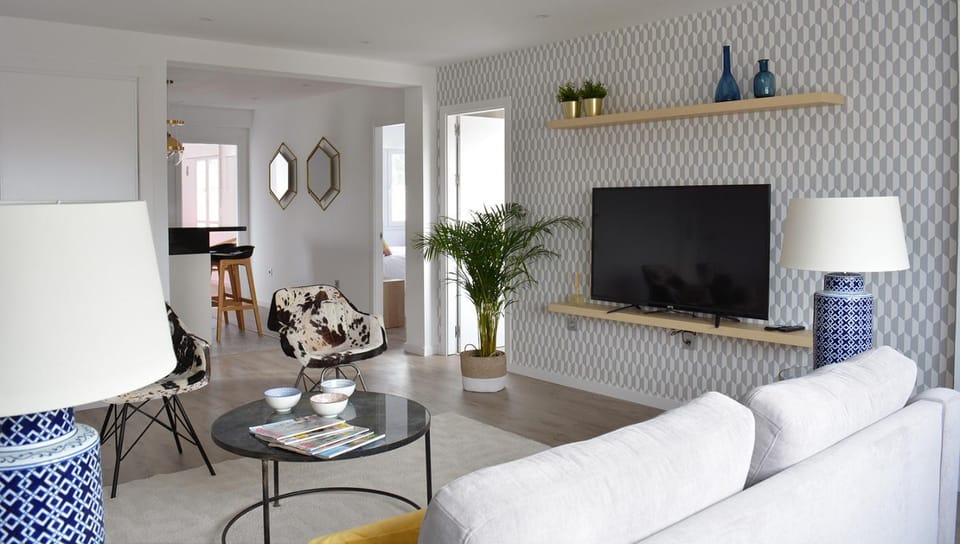 Communal lounge/ TV room, Living room