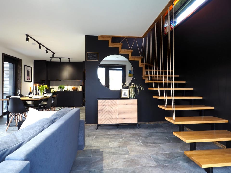 TV and multimedia, Kitchen or kitchenette, Living room, Seating area, hair dresser, wardrobe