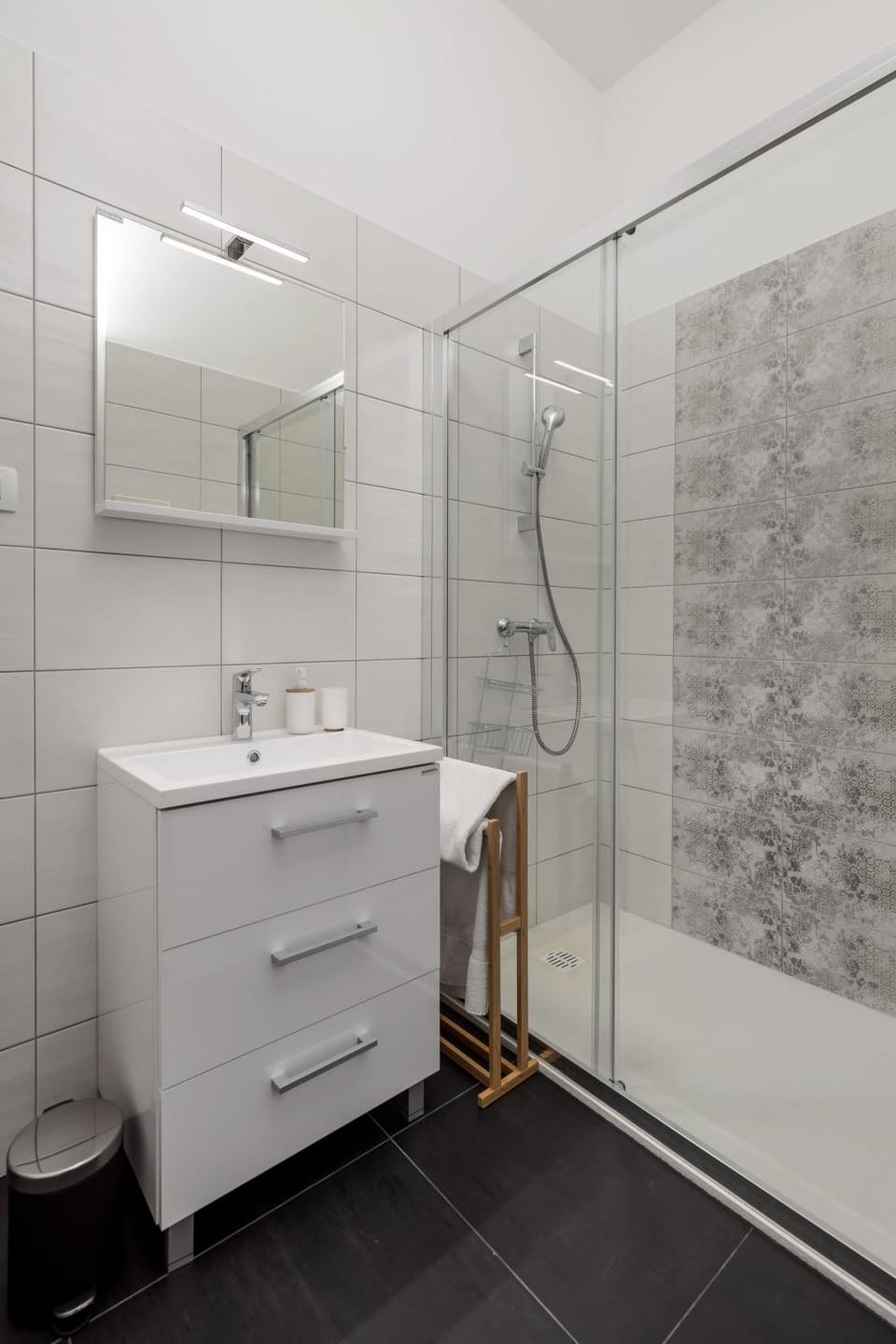 Shower, Bathroom