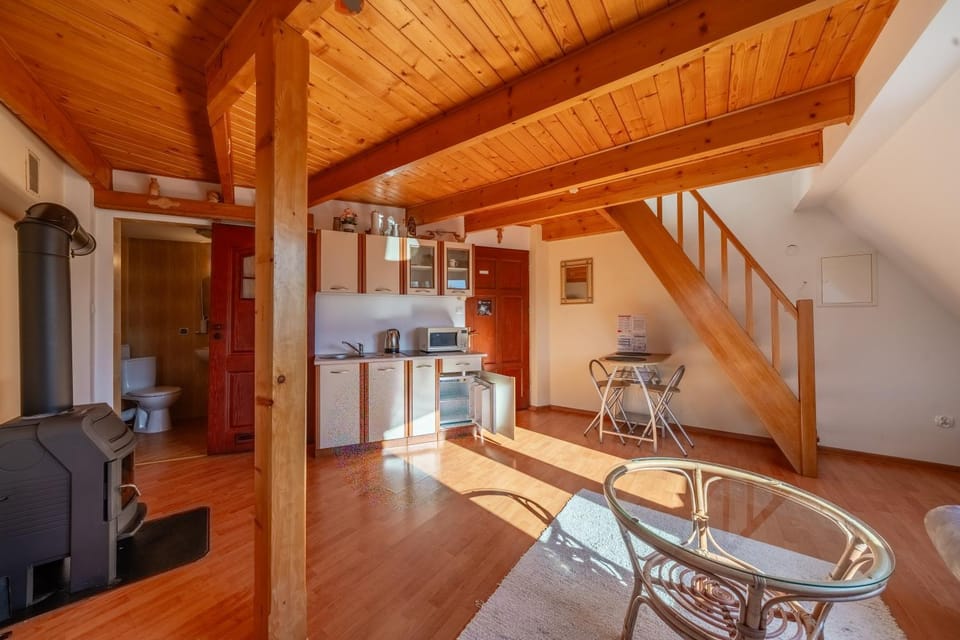 Living room, oven, kitchen