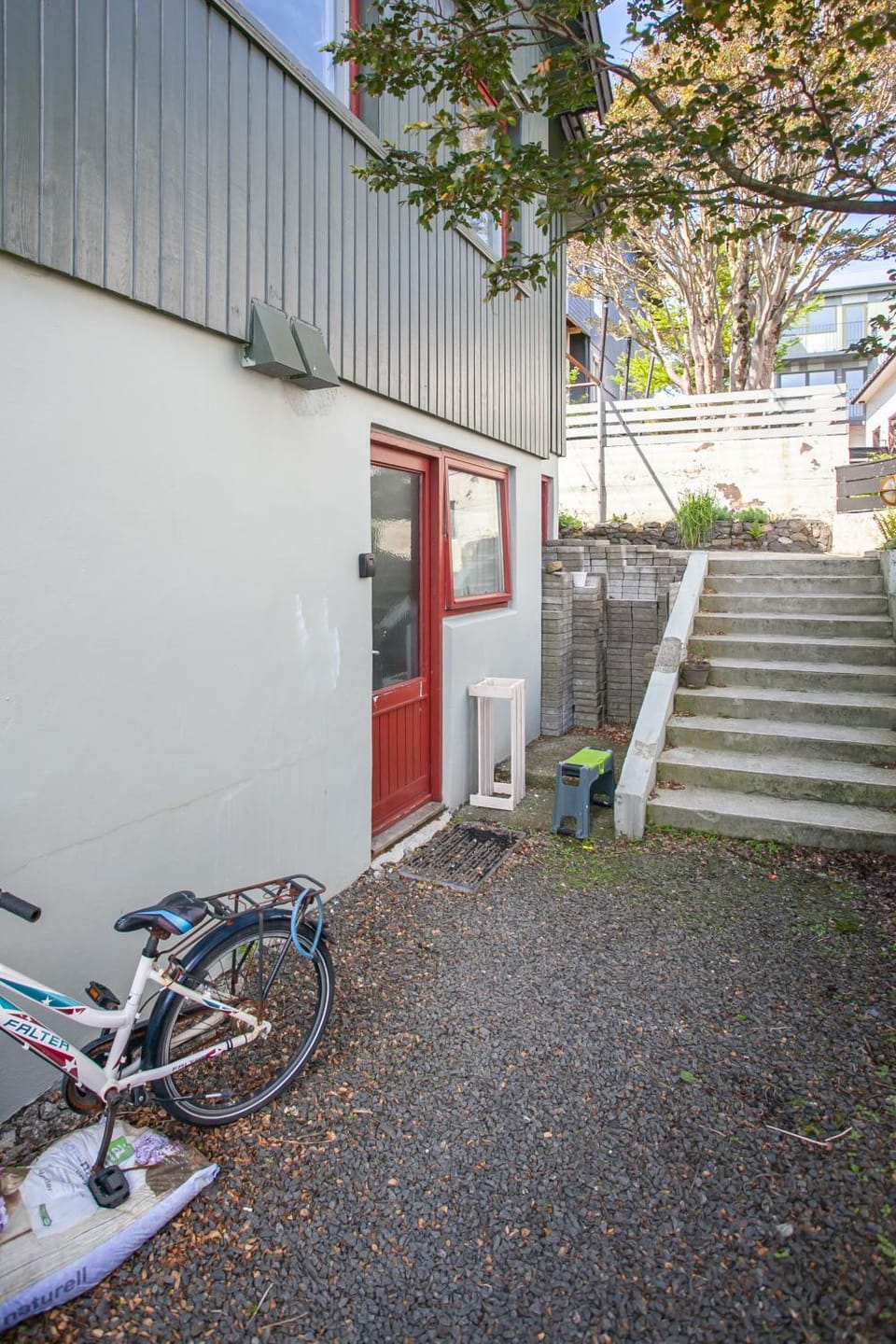 Facade/entrance, Day