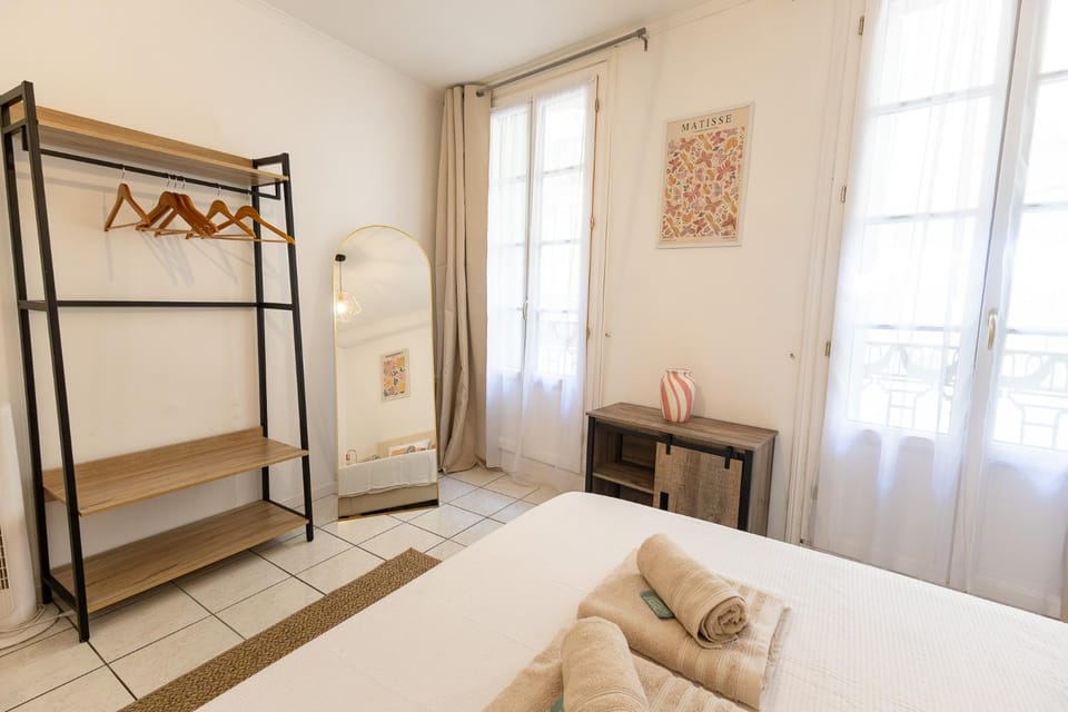 Bed, Bedroom, storage, storage
