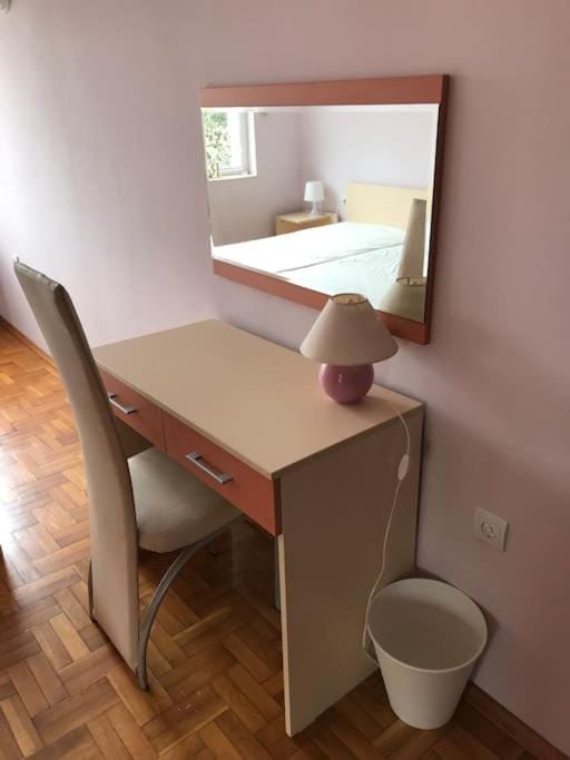 Star Ray Apartment Apartment in Varna