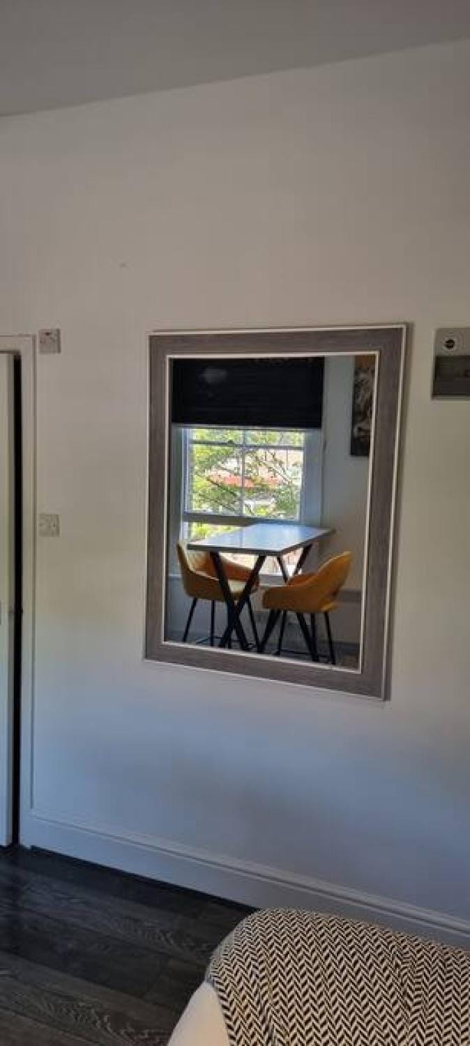 TV and multimedia, Seating area, Evening entertainment